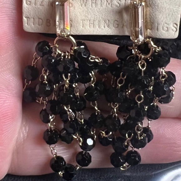 ANTHROPOLOGIE GOLD PLATED LEAF CRYSTAl EARRINGS dangle crystal black - Picture 2 of 2